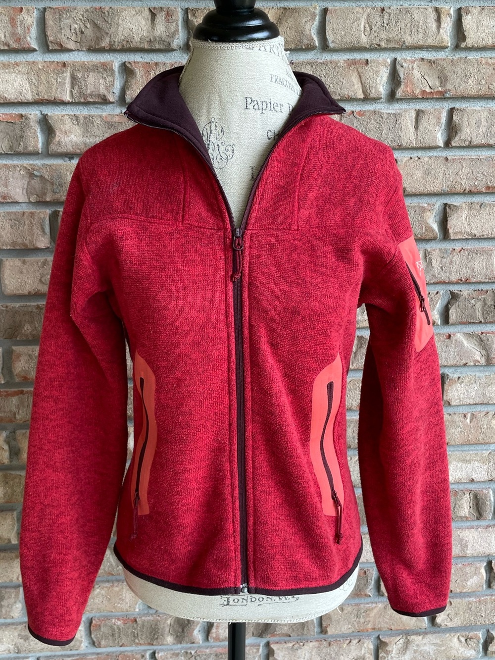 Arc'teryx Women's Red Full-Zip Utility Jacket
